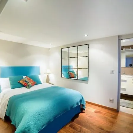 Before Making A Request, Read My Host Profile At Bottom Of Page # Luxury Modern 5-Bedroom Villa Retreat In Saint-Tropez Вилла Сен-Тропе