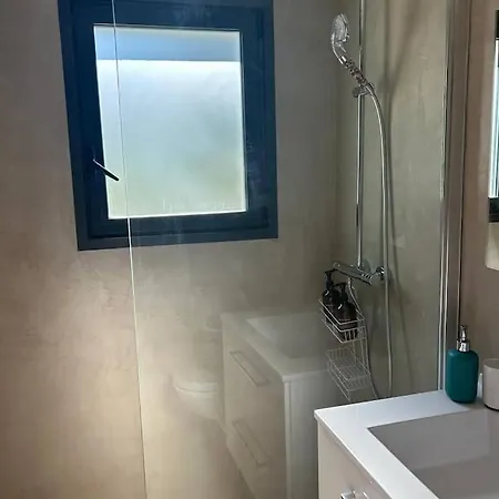 Вилла Before Making A Request, Read My Host Profile At Bottom Of Page # Luxury Modern 5-Bedroom Villa Retreat In Saint-Tropez *